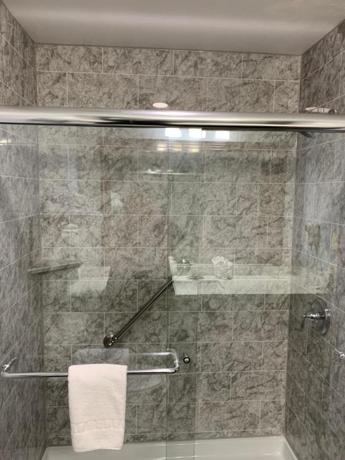 Blue Bay Inn And Suites Саут Падре Алънд Екстериор снимка