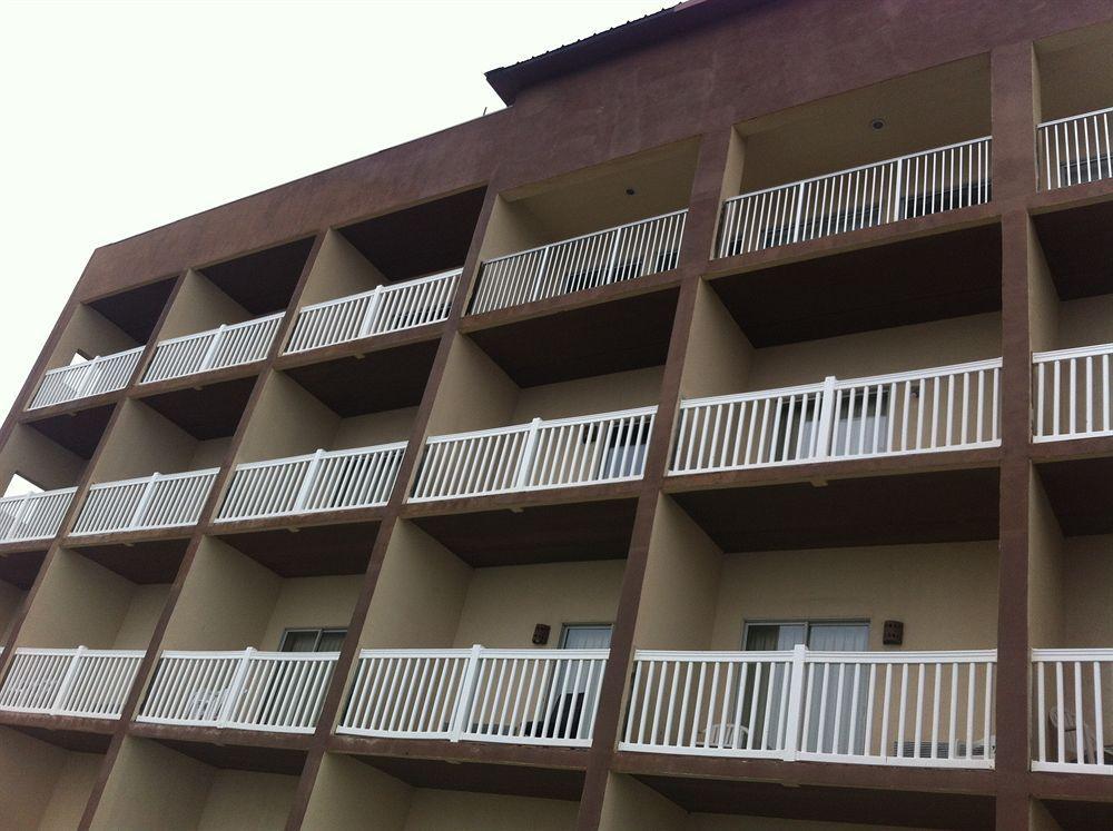 Blue Bay Inn And Suites Саут Падре Алънд Екстериор снимка