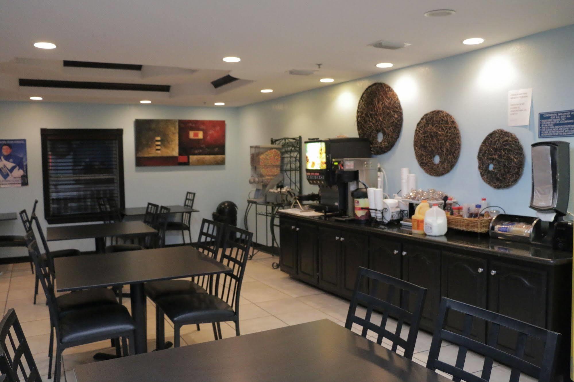 Blue Bay Inn And Suites Саут Падре Алънд Екстериор снимка